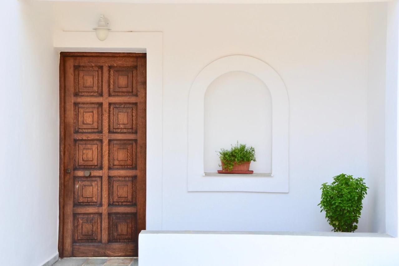 Beach House Set In A Beautiful Bay Karystos  Esterno foto