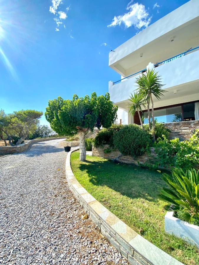 Beach House Set In A Beautiful Bay Karystos  Esterno foto